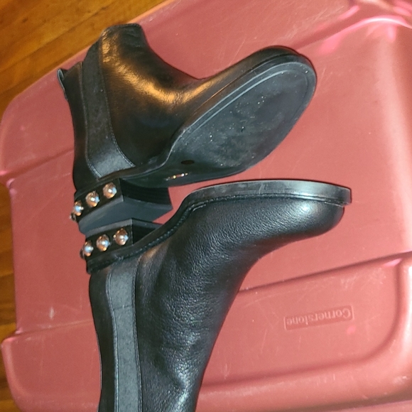 Booties - Picture 5 of 5